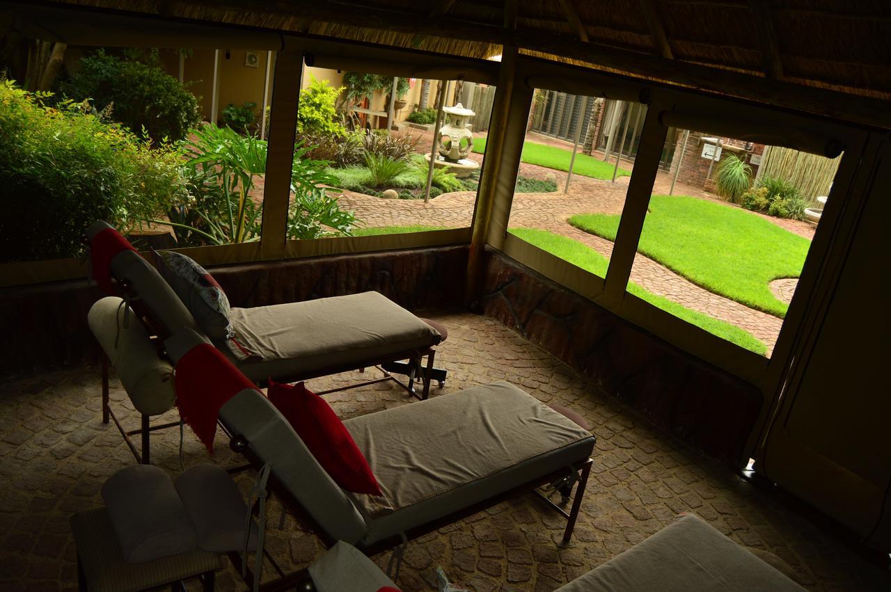 Crystal Rose Lodge & Spa Krugersdorp Luaran gambar