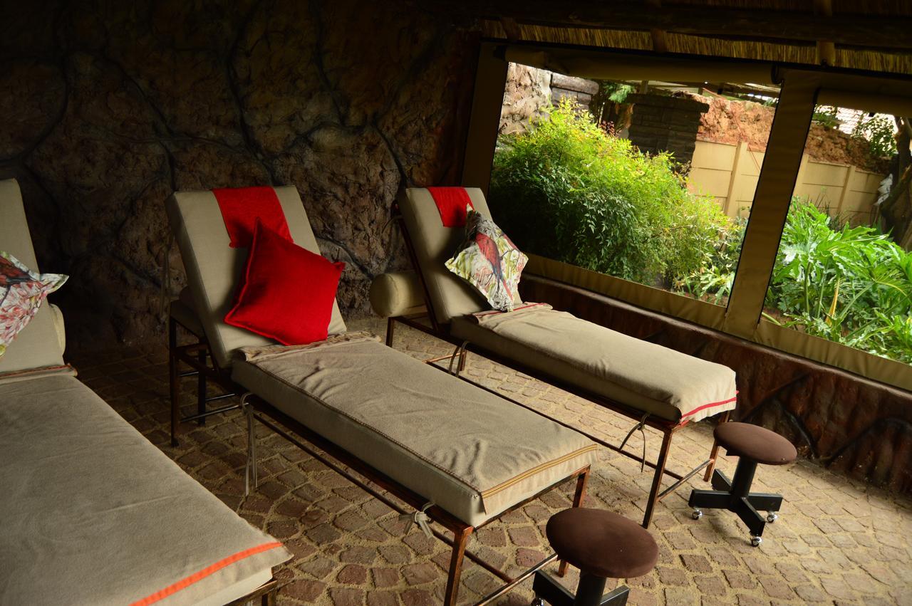 Crystal Rose Lodge & Spa Krugersdorp Luaran gambar