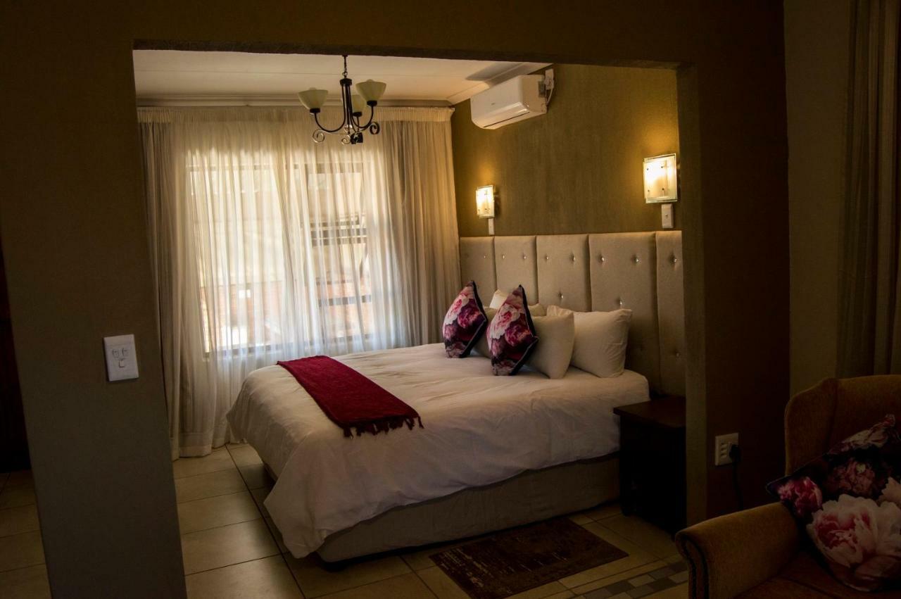 Crystal Rose Lodge & Spa Krugersdorp Luaran gambar