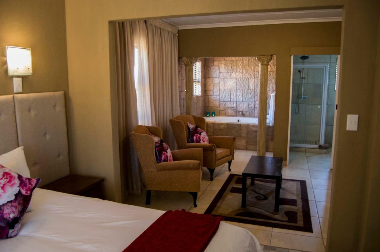 Crystal Rose Lodge & Spa Krugersdorp Luaran gambar